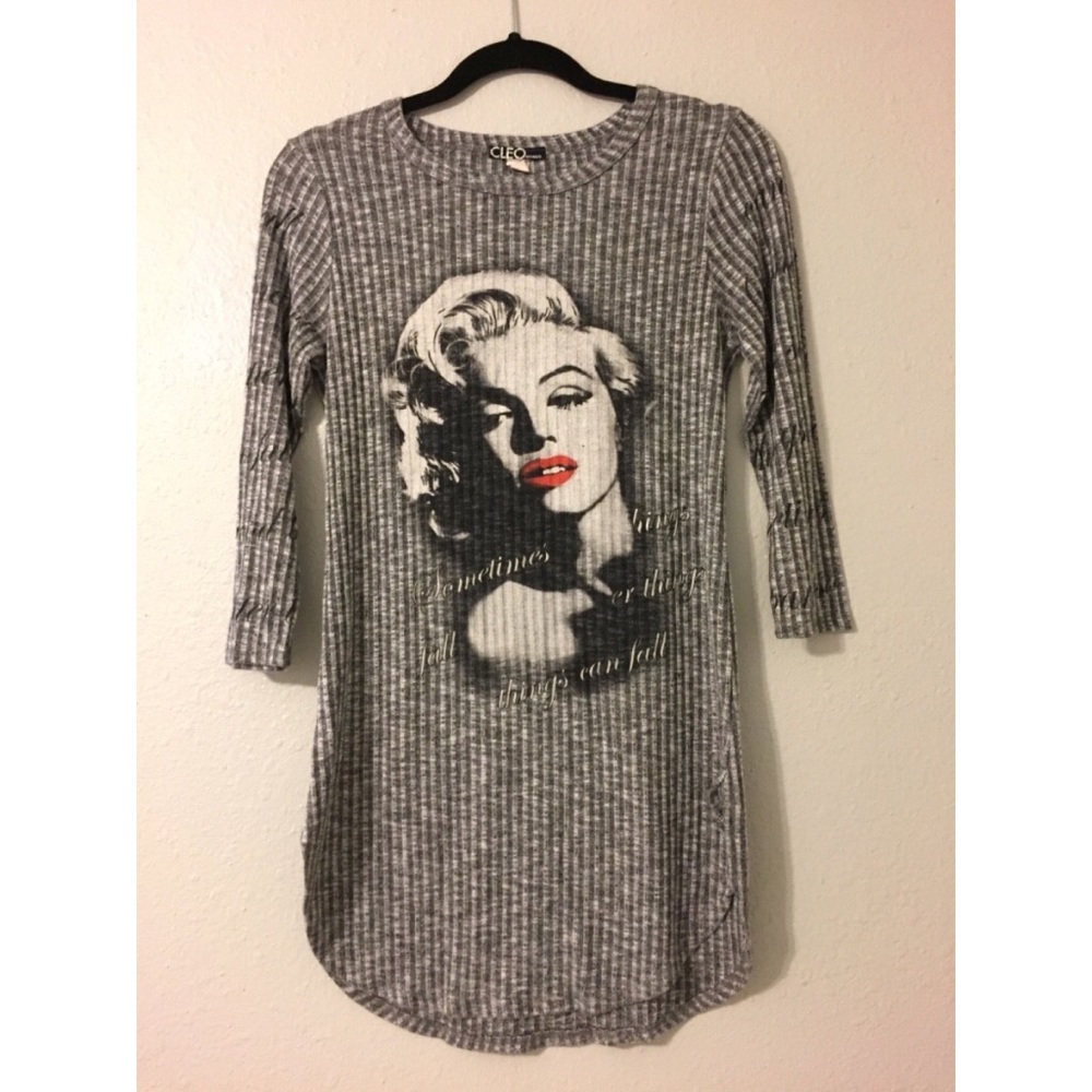 Gray and white long sleeved dress